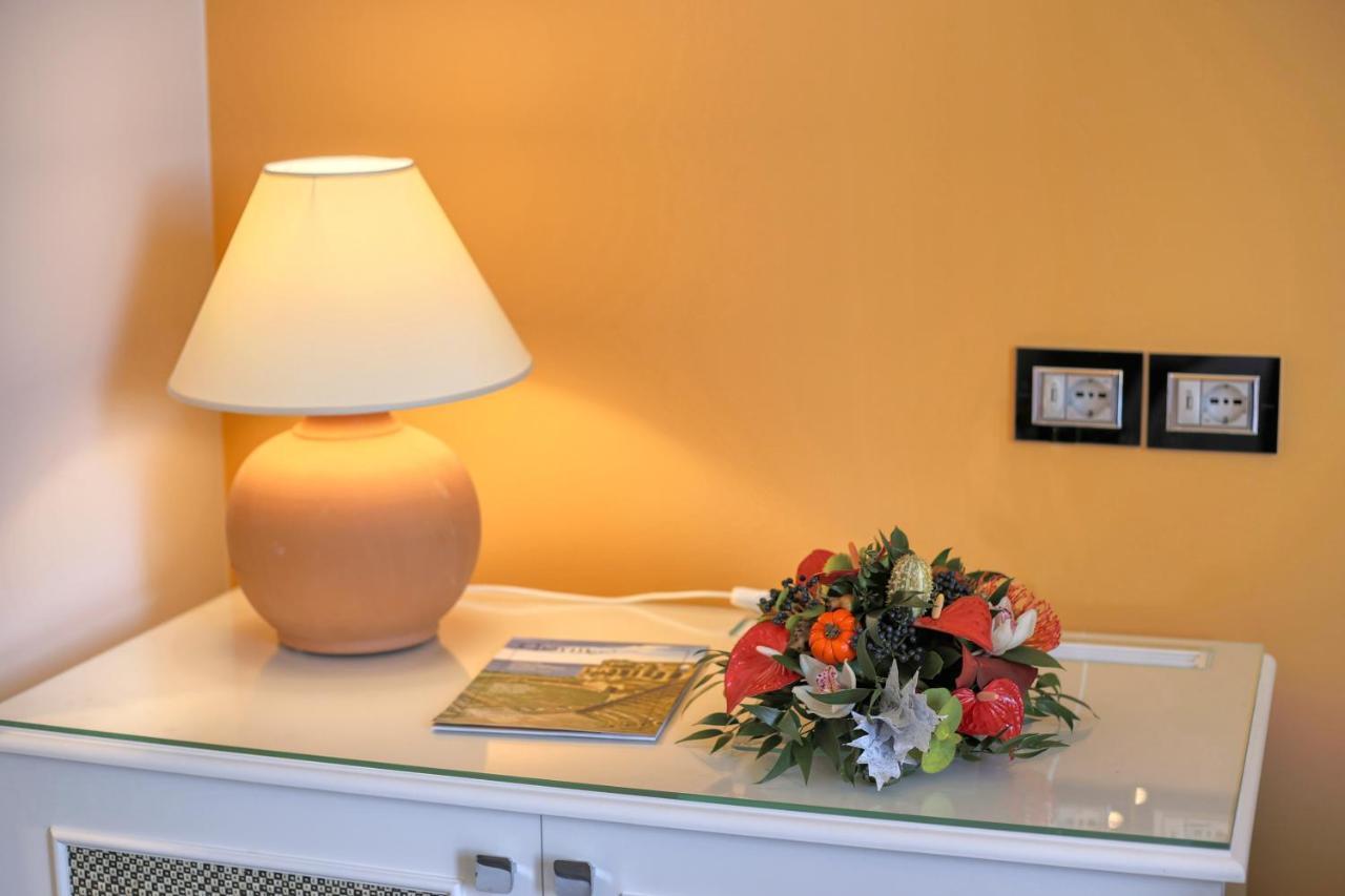 Palazzo Confalone Ravello Esterno foto