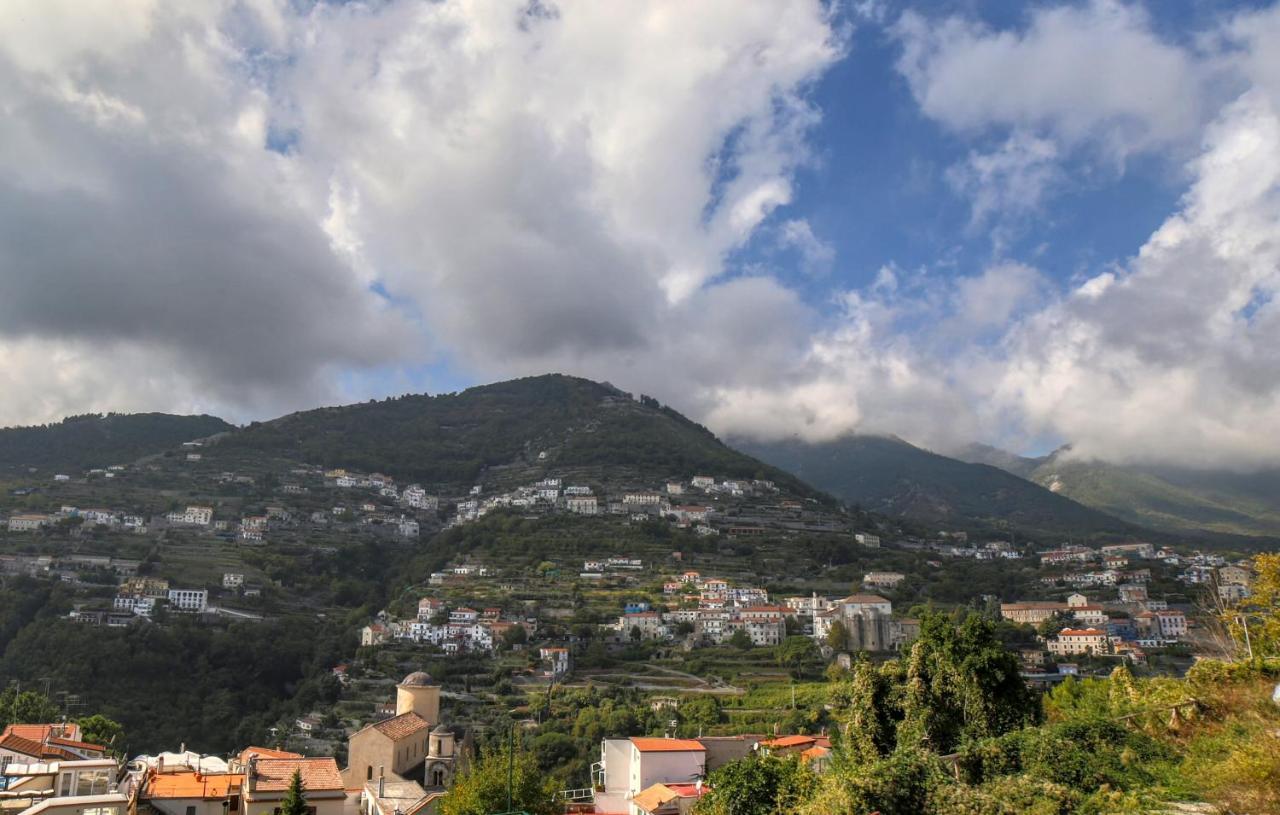 Palazzo Confalone Ravello Esterno foto